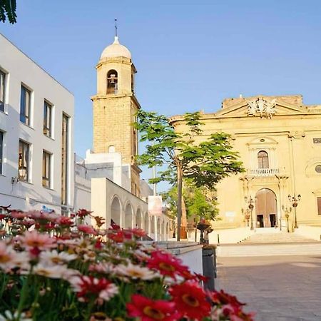 Apartament Enjoy The Historic Center Of Chiclana By C. Dreams Chiclana de la Frontera Zewnętrze zdjęcie